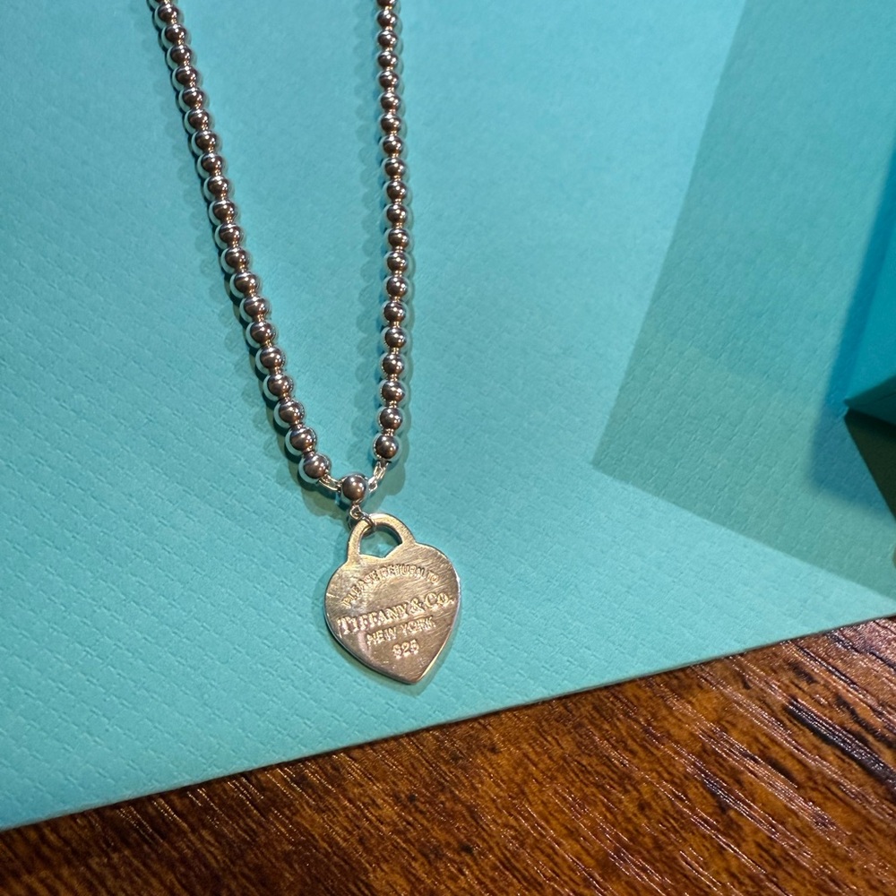 Necklace - Picture 4 of 6